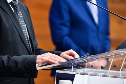 España rechaza solicitud brasileña y señala motivación política en caso de extradición